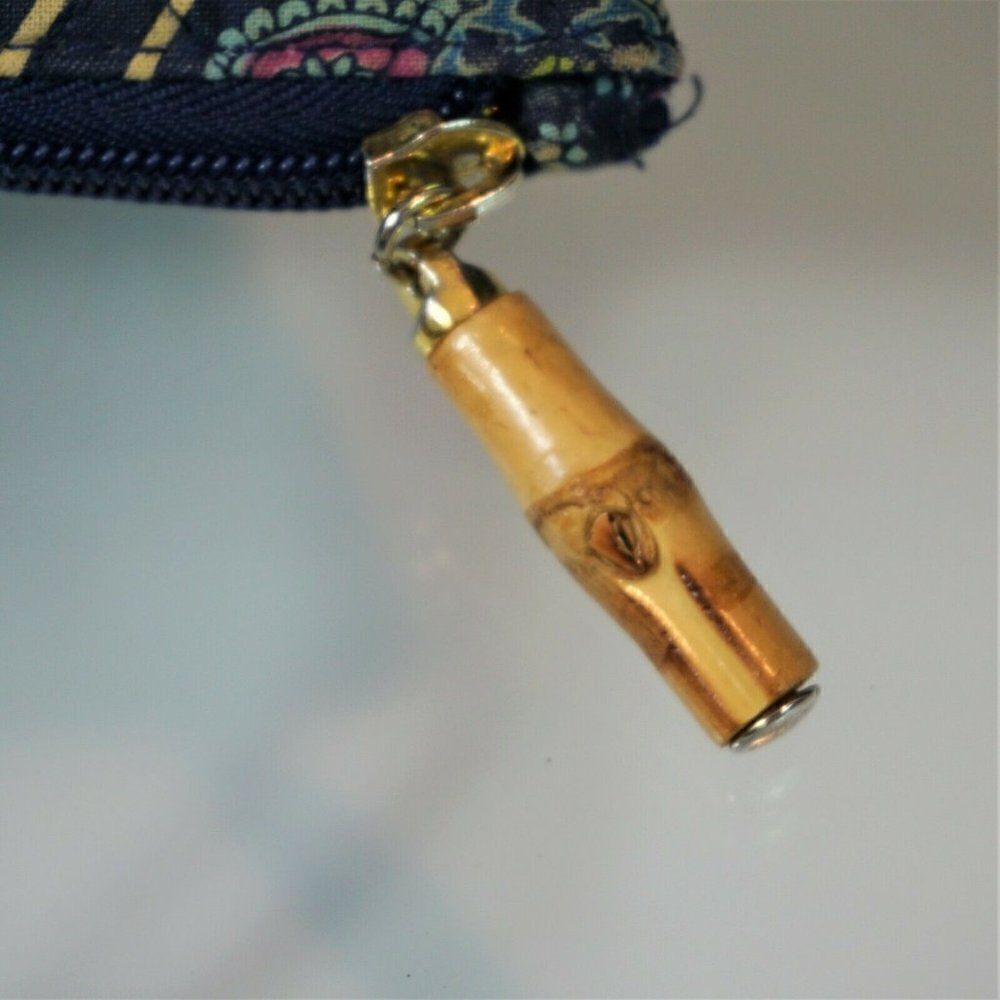 2 Cosmetic Makeup Bags Floral Quilted Medium And Small Faux Bamboo Zipper Pulls - Picture 4 of 5